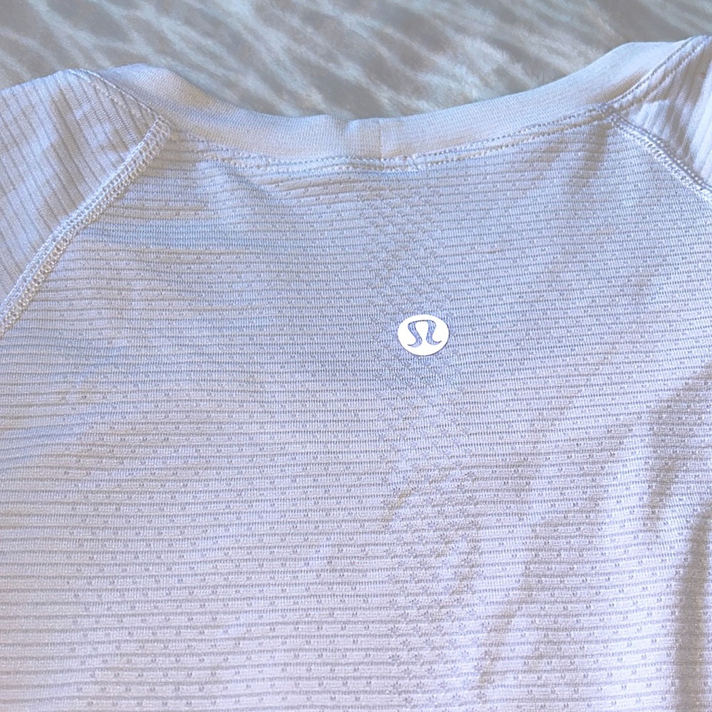 Lulu swiftly top